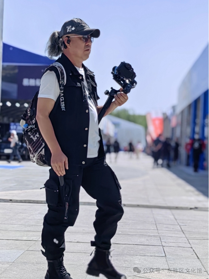 老師.jpg 老師.jpg